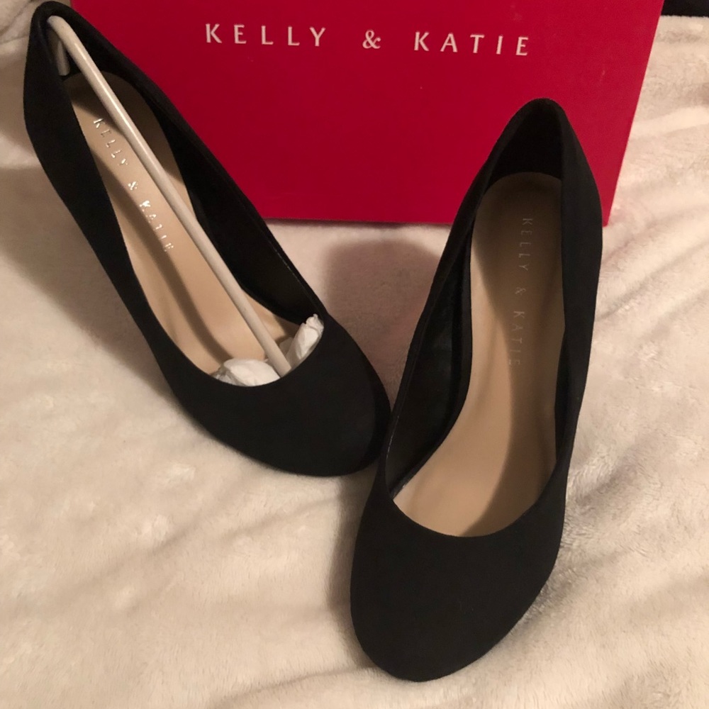 Kate and kelly black high heels size 7